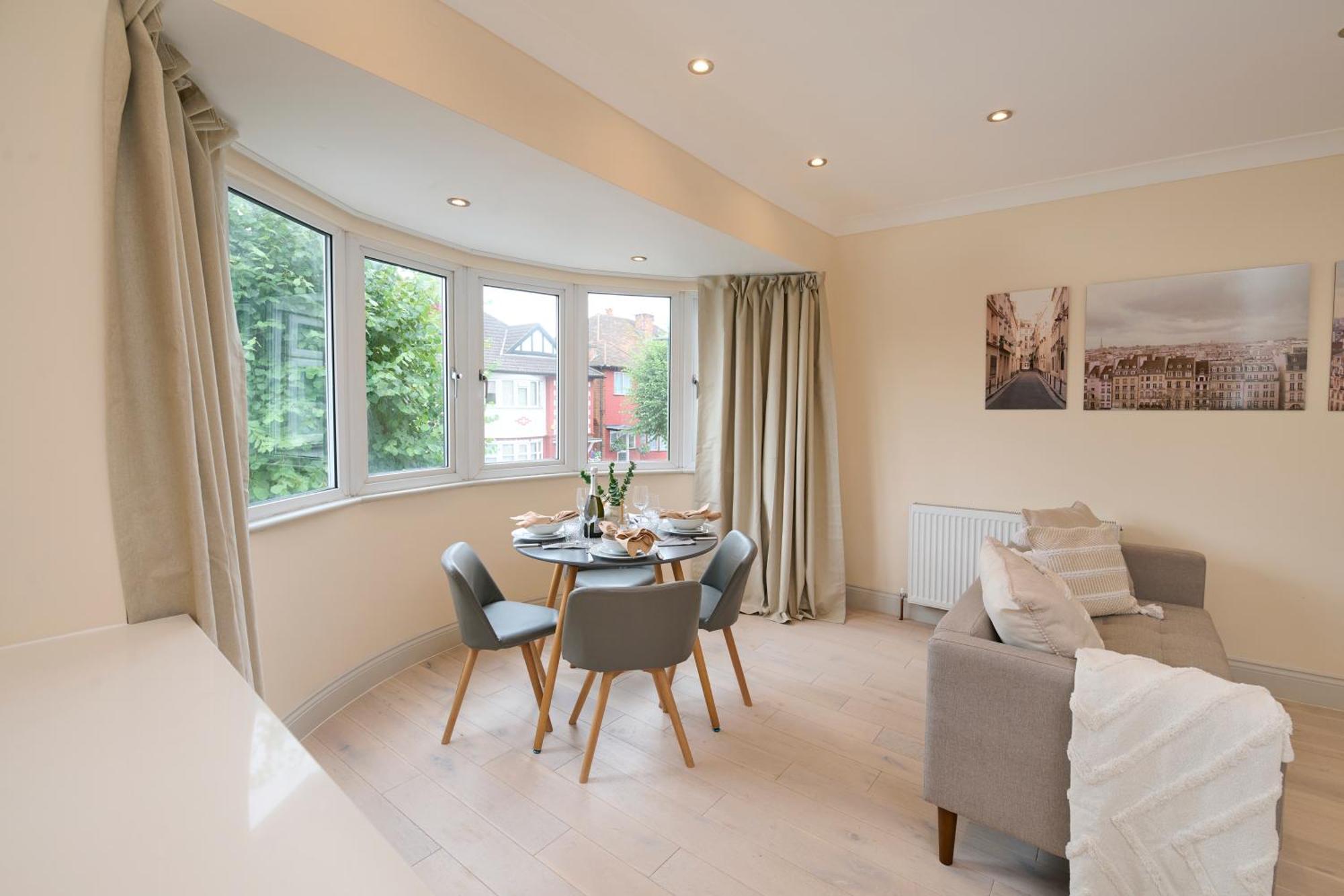 Stylish 4Bed 2 Bath, Nw London Large Apartment Londres Exterior foto